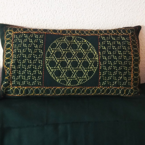 Housse de coussin rectangulaire "sashiko"