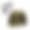 Sac bandoulière en cuir grainé vegan kaki 20 x 19 x 7 cm avec grigri bijou de sac coordonné offert