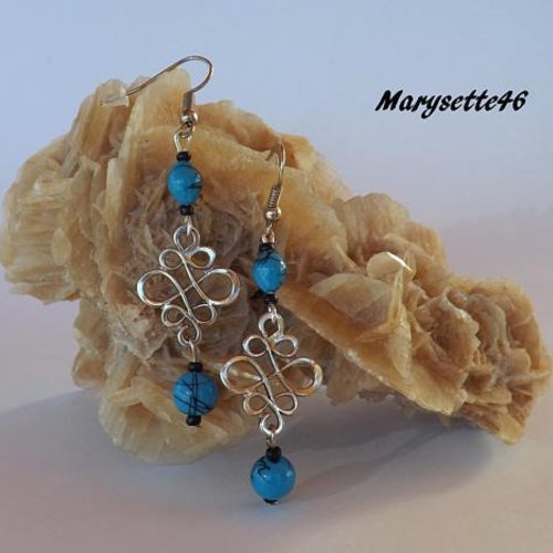 Boucles d'oreilles pendantes