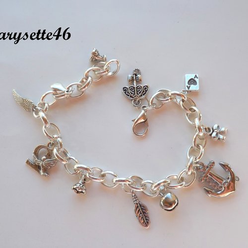 Bracelet à breloques