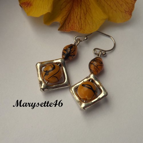 Boucles d'oreilles pendantes