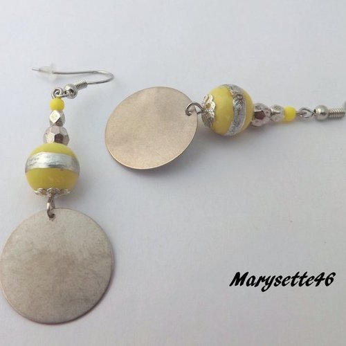 Boucles d'oreilles pendantes