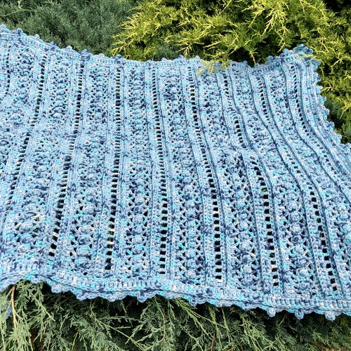 Couverture bébé enfant bleue fait main crochet