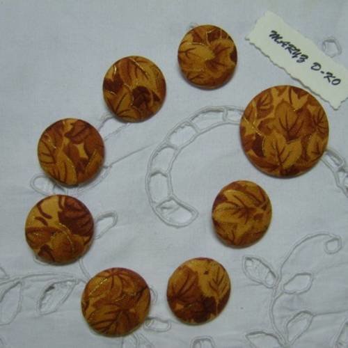 Assortiment  8  boutons  tissu  "automne" 22 et 32 mm