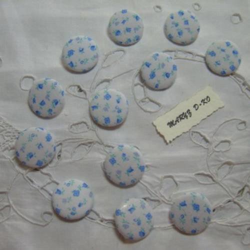 12  boutons recouverts tissu coton" fleuri bleu " 20mm