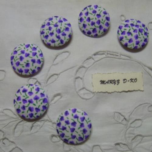 6  boutons tissu coton "petites fleurs violettes" 28mm