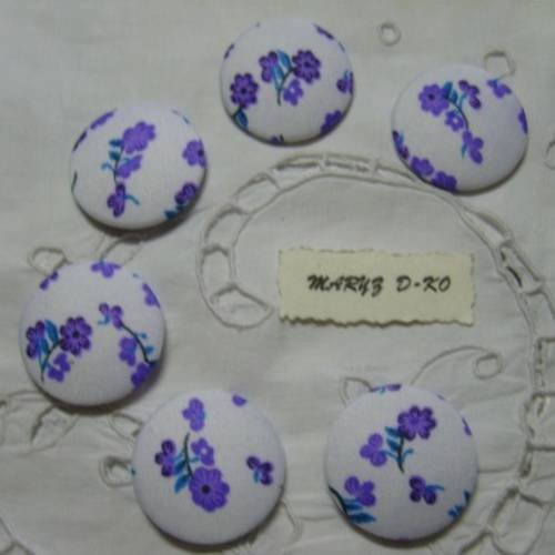 6 gros boutons tissu à coller "fleurs violettes "32mm