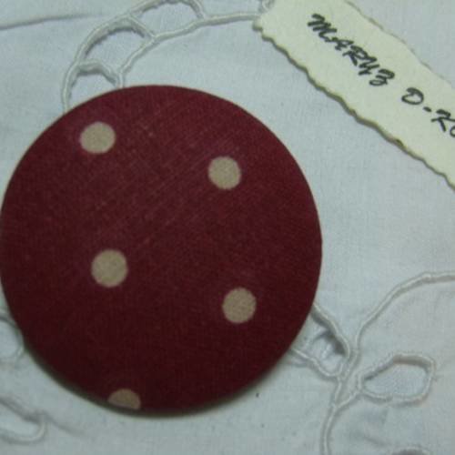 Gros bouton  tissu  40mm " gros pois rosé fond rouge basque "