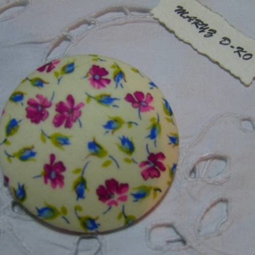 Gros bouton tissu  50mm " boutons de roses bleues et fleurs roses "