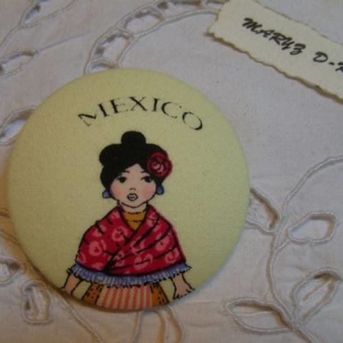 Gros bouton tissu 50mm " costume du mexique "