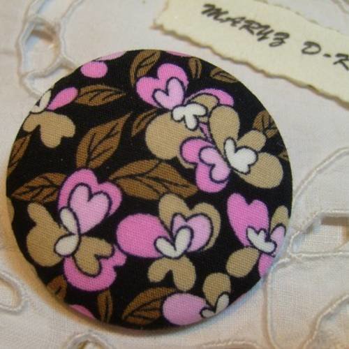 Gros bouton tissu  40mm " orchidées rose "