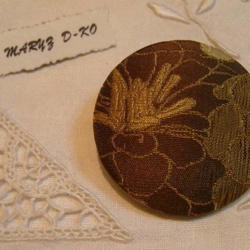 Gros bouton tissu  50mm " soyeux marron glacé "