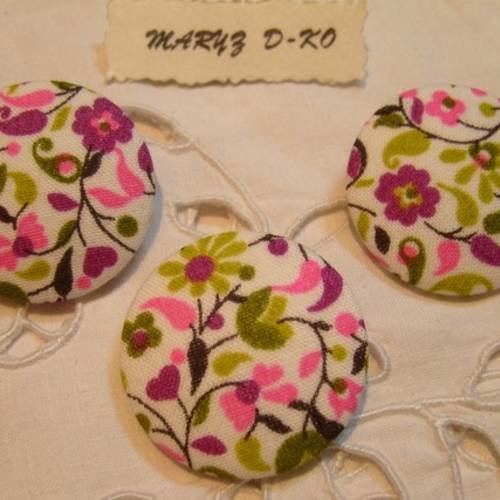 Boutons tissu 32mm fleurs arabesques prune et anis 