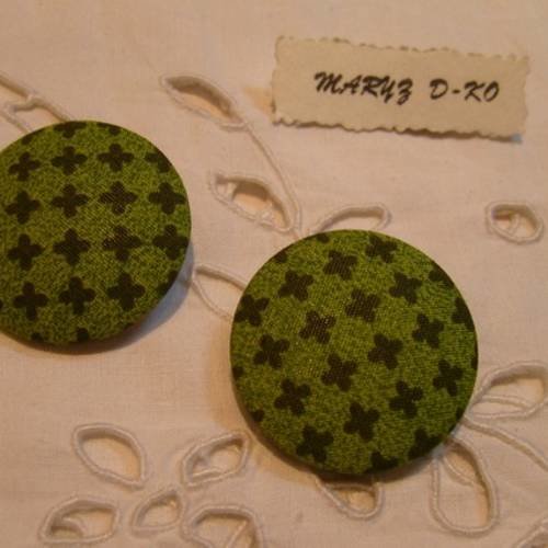 Duo boutons tissu 32mm "  point de croix fond vert "