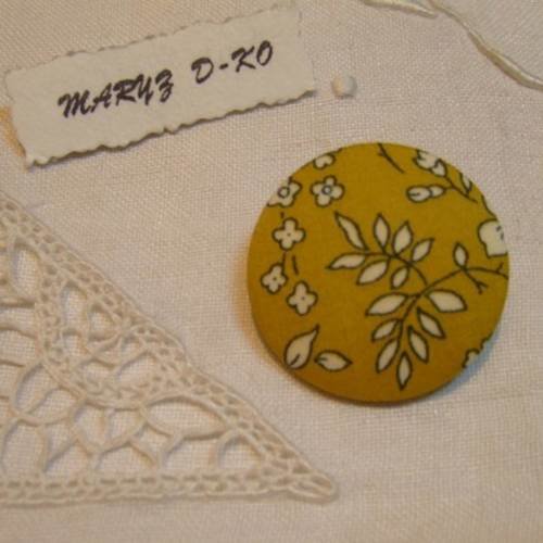 Boutons tissu 32mm liberty " capel moutarde " 