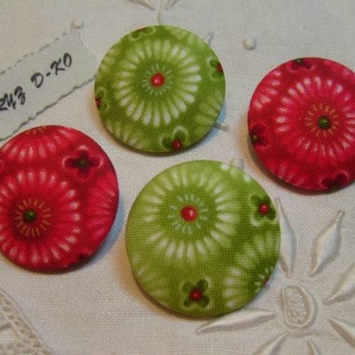 Boutons tissu 32mm " rosaces assortiment " 