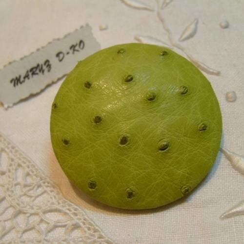 Bouton cuir d'autruche 50mm  " cactus " 