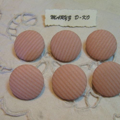 Boutons 22mm cuir d'agneau velours rayures rose   