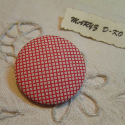 Gros bouton cuir d'agneau vichy rouge 32mm 