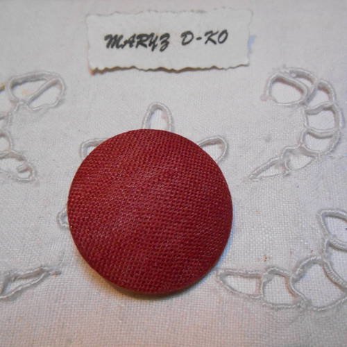 Bouton 32mm recouvert de tissu lin rouge bordeaux 