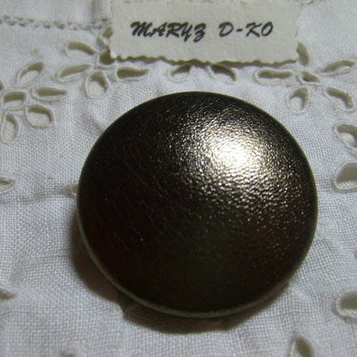 Bouton cuir d'agneau 40mm  " bronze " 