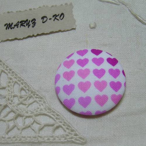 Cabochon bouton tissu  32mm " coeurs dégradé de rose"