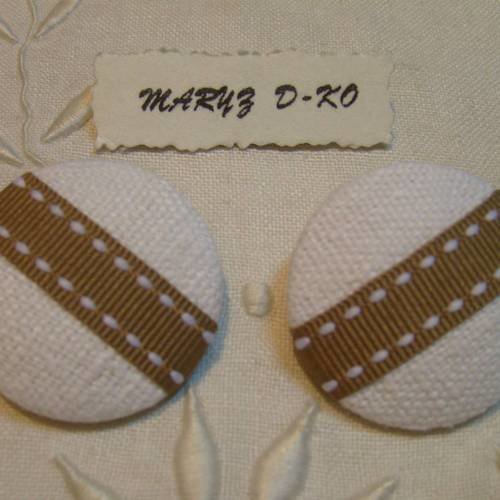 Duo boutons tissu 32mm " drap ancien ruban marron à pointillés "