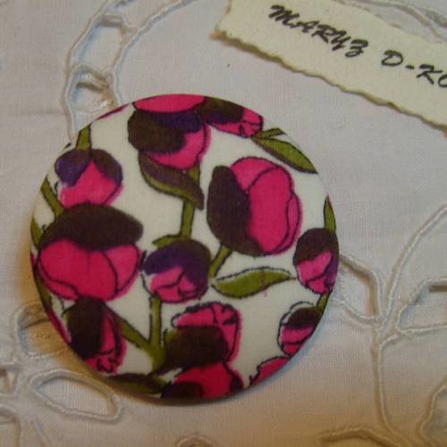 Gros bouton  tissu  40mm " boutons de fleurs rose "