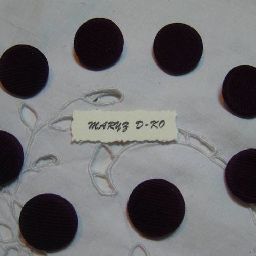 8  boutons tissu 22mm "velours cotelé prune"