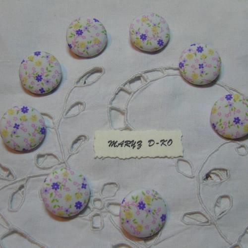 8  boutons tissu coton 22mm"petites fleurs violettes"
