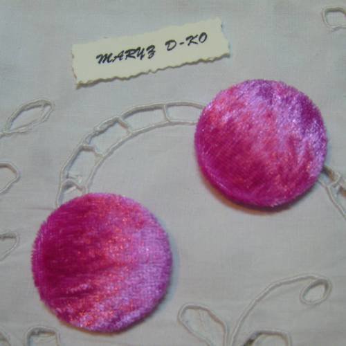 2 gros boutons tissu à coller "panne de velours rose"