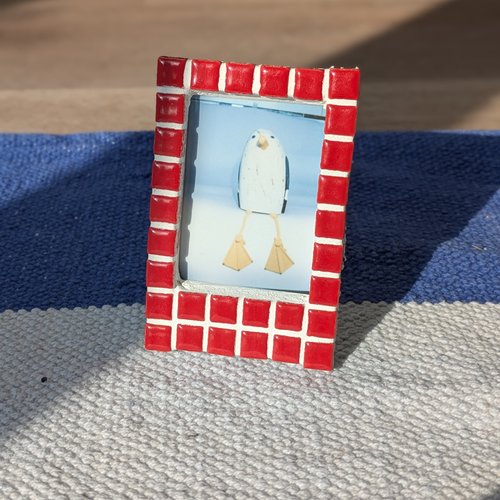Cadre mosaïque rouge coquelicot pour instax mini - déco bord de mer & vacances - petit cadre photo en carreaux