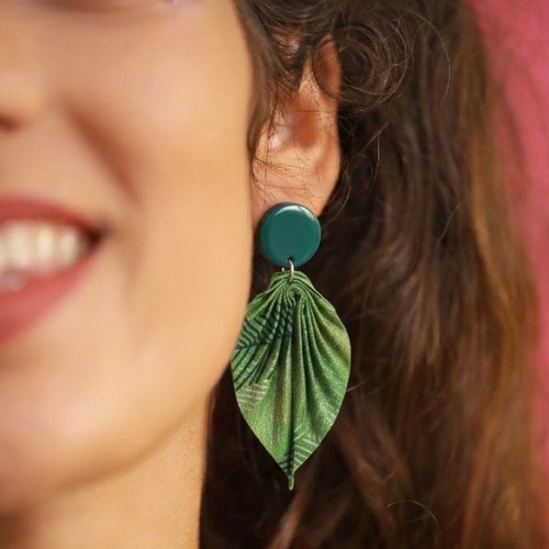 Boucles d’oreilles origami, bijoux feuilles vertes et en acier