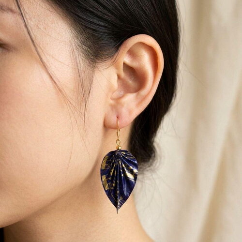 New boucles d'oreilles "feuilles mélodieuses" avec des feuilles en origami