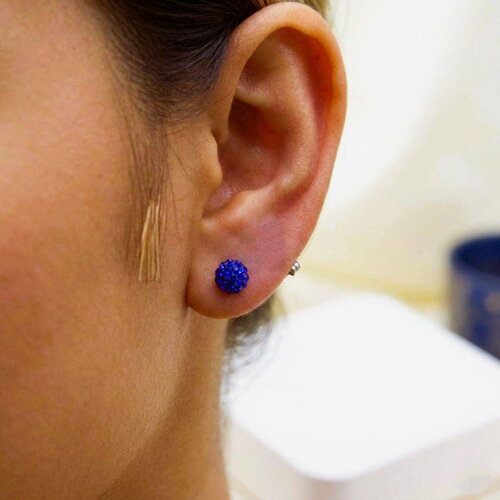 New puces d'oreilles "blue disco ball" en acier et résine bleu intense