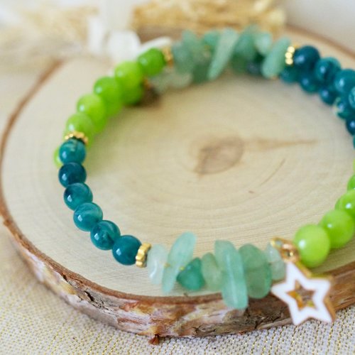 Bracelet de forme avec des jades verts et aventurines chips