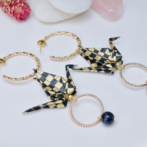 Boucles d'oreilles origami grues papier japonais washi aux nuances noir et or