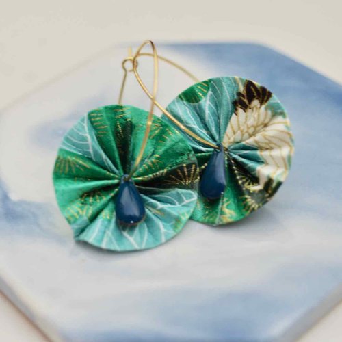 Boucles d’oreilles origami en papier japonais vert