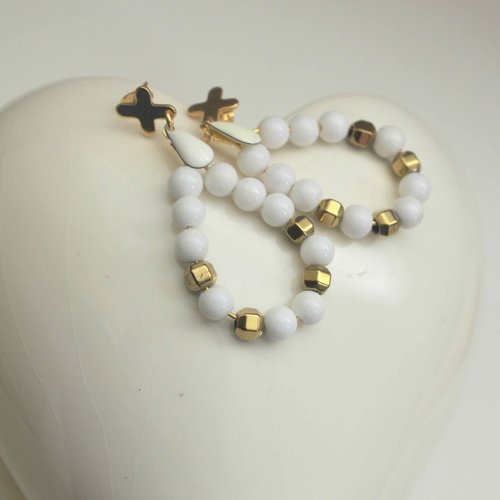 Boucles d’oreilles “pureté dorée” – jade blanche & hématite