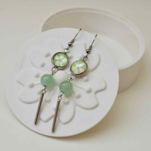 Pepites boutiques - boucles d’oreilles fantaisie avec un cabochons papier japonais washi vert fleuri , cadeau femme original