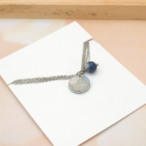 Bracelet multi-chaine en acier inoxydable & papier japonais résiné en médaillon