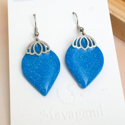 Boucles d'oreilles goutte bleue pailletée