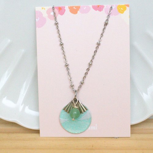 Collier éventail en papier japonais résiné vert d'eau, pendentif éventail en acier inoxydable et perle d'aventurine, bijou artisanal