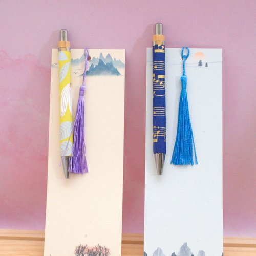 Parure d'écriture japonaise : stylo en papier washi & marque-page assorti