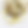 Boucles d’oreilles en perles d'heishi    blanc / jaune pale