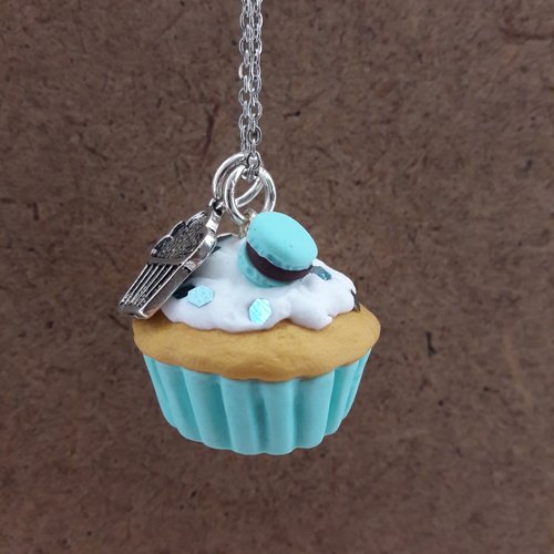 Sautoir cupcake bleu clair