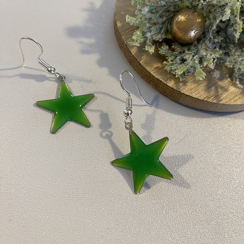 Boucles d’oreilles étoiles vertes