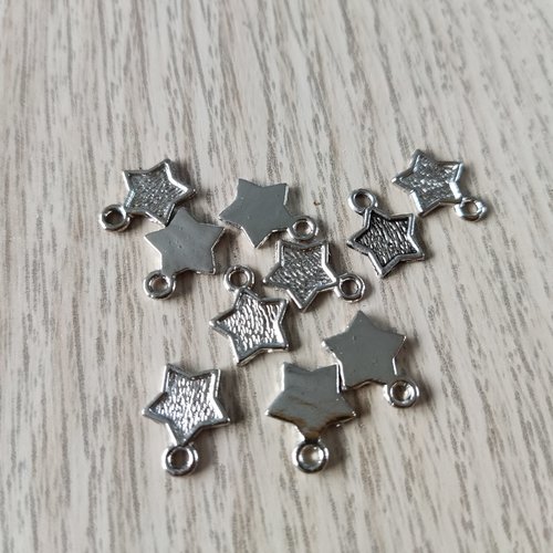 1 étoile en métal argenté