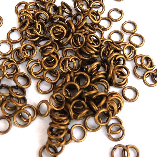 Lot de 25gr d'anneaux (env.600 pcs) 4x 0,7mm