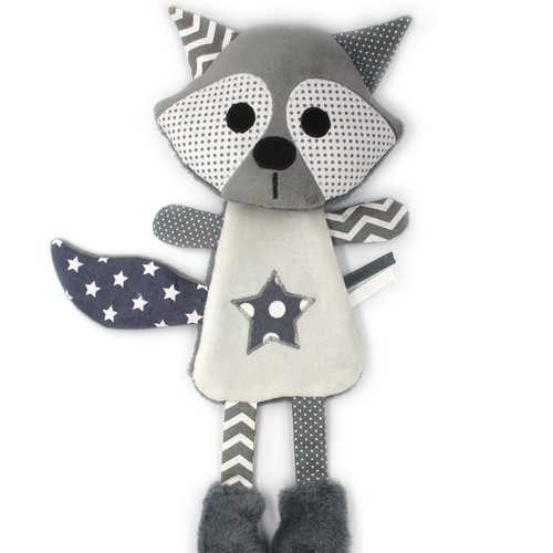 Doudou peluche plat raton laveur, tissu coton minky polaire, gris et blanc, fait main, cadeau naissance, hauteur 27 cm